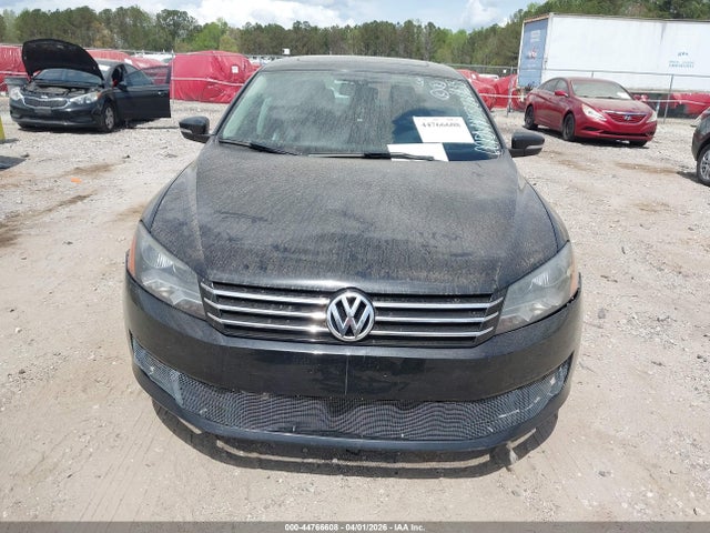 2013 Volkswagen Passat 2.5l Se მანქანა იყიდება აუქციონზე, vin: 1VWBH7A31DC024635, აუქციონის ნომერი: 44766608