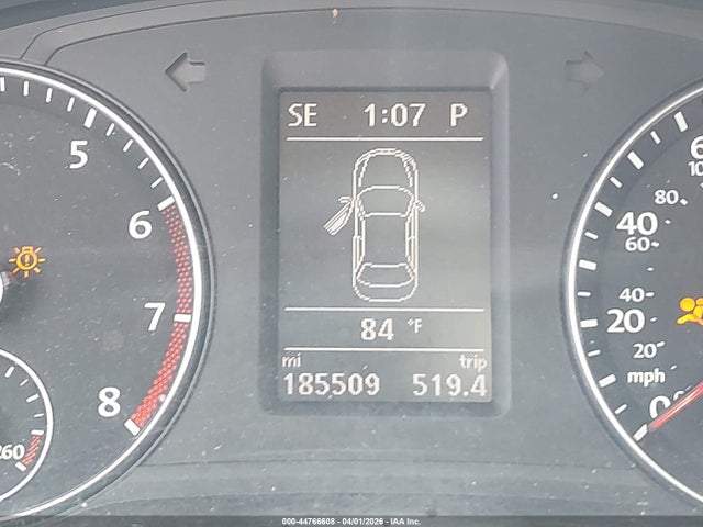 2013 Volkswagen Passat 2.5l Se მანქანა იყიდება აუქციონზე, vin: 1VWBH7A31DC024635, აუქციონის ნომერი: 44766608