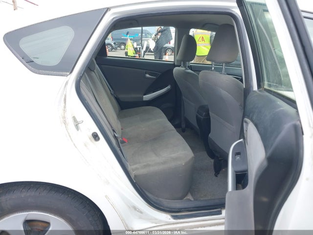 Toyota Prius Three 2015 JTDKN3DU7F1912863 Image 8