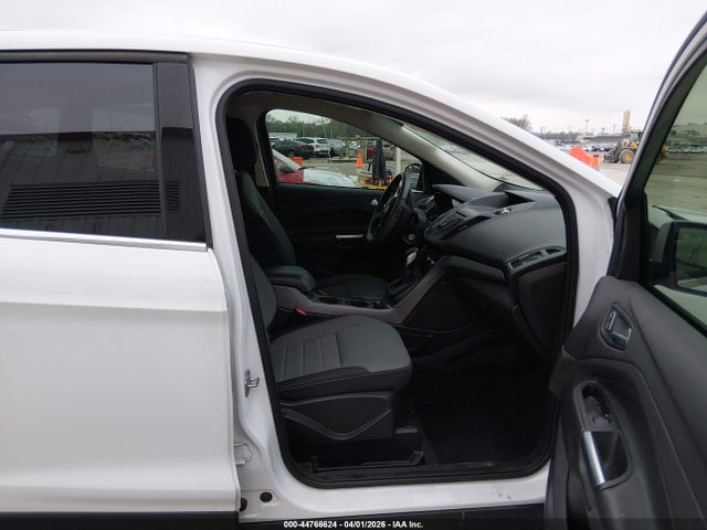 2015 Ford Escape Se მანქანა იყიდება აუქციონზე, vin: 1FMCU0GX5FUB48002, აუქციონის ნომერი: 44766624