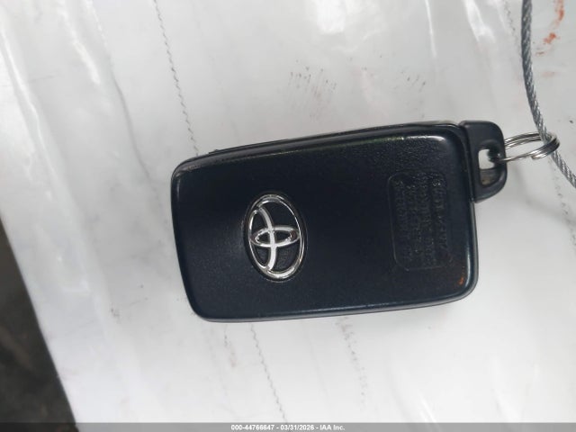 Toyota PRIUS PLUG-IN 2014 JTDKN3DP7E3059202 Image 11