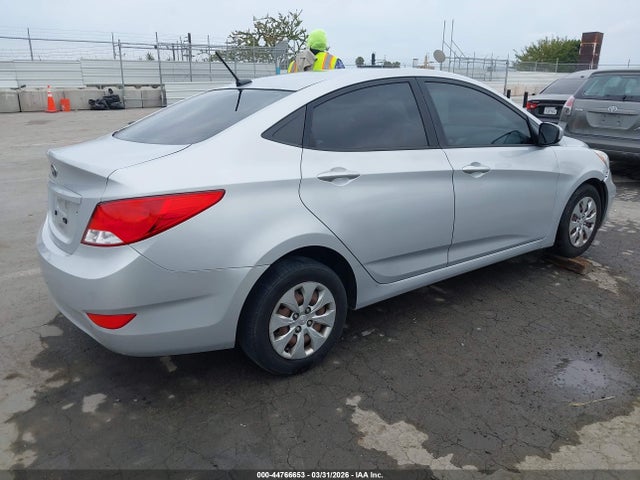 Hyundai ACCENT GLS 2015 KMHCT4AEXFU911908 Image 4