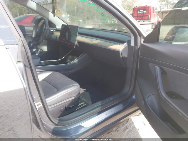 Продаж на аукціоні авто 2020 Tesla Model 3, vin: 5YJ3E1EA1LF657854, номер лоту: 44766671