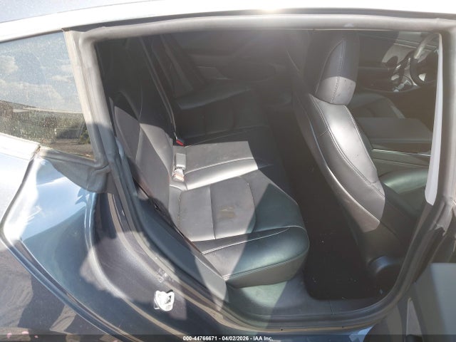 Продаж на аукціоні авто 2020 Tesla Model 3, vin: 5YJ3E1EA1LF657854, номер лоту: 44766671