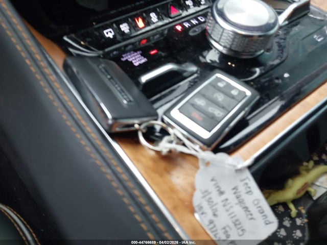 2022 JEEP GRAND WAGONEER 1C4SJVGJ7NS113215 Photo 10