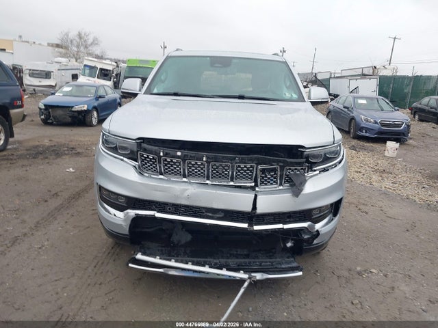 1C4SJVGJ7NS113215 Jeep Grand Wagoneer Series Iii 4x4