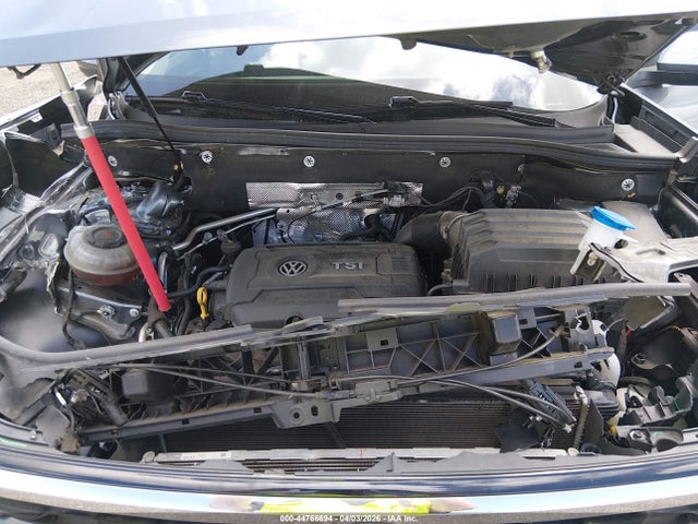 44766694 :رقم المزاد ، 1V2JP2CA2NC565810 vin ، 2022 Volkswagen Atlas 2.0t Se W/technology مزاد بيع