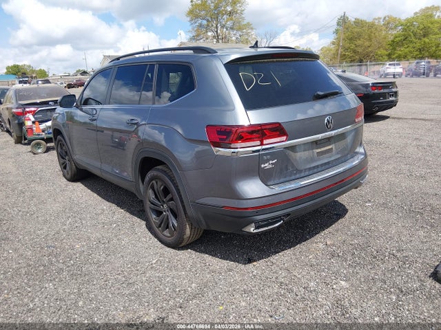44766694 :رقم المزاد ، 1V2JP2CA2NC565810 vin ، 2022 Volkswagen Atlas 2.0t Se W/technology مزاد بيع