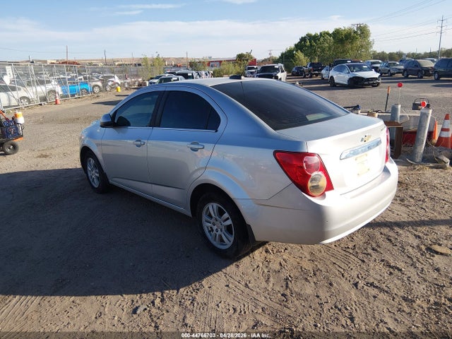 1G1JC5SH8F4213302 Chevrolet Sonic Lt Auto