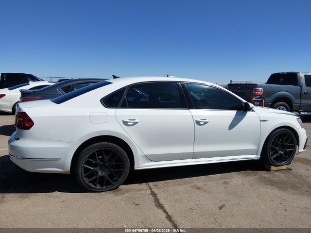 44766759 :رقم المزاد ، 1VWAA7A33JC001045 vin ، 2018 Volkswagen Passat مزاد بيع