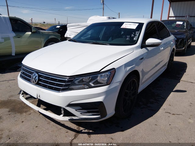 44766759 :رقم المزاد ، 1VWAA7A33JC001045 vin ، 2018 Volkswagen Passat مزاد بيع