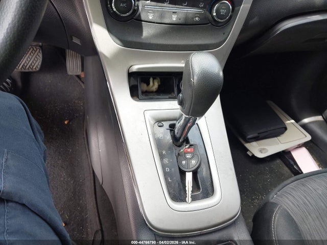 3N1AB7AP0EY305632 Nissan SENTRA SV