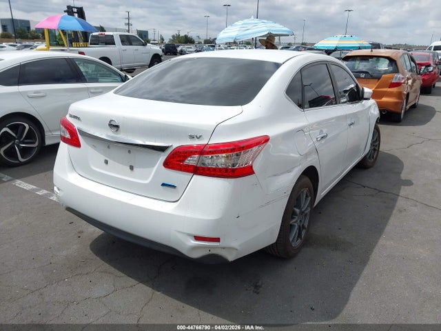 3N1AB7AP0EY305632 Nissan SENTRA SV