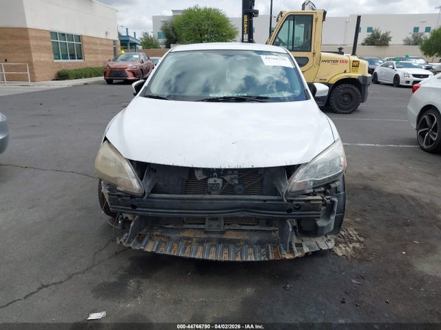 3N1AB7AP0EY305632 Nissan SENTRA SV