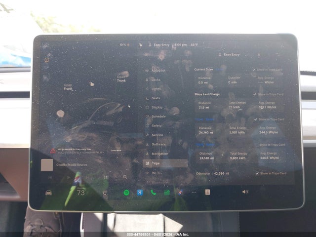 Продажа на аукционе авто 2023 Tesla Model 3 Rear-wheel Drive, vin: 5YJ3E1EA4PF648698, номер лота: 44766801