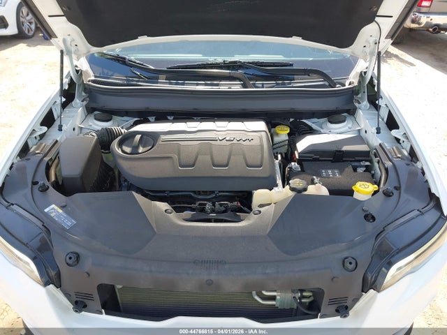 Продажа на аукционе авто 2022 Jeep Cherokee Latitude Lux 4x4, vin: 1C4PJMMX7ND539998, номер лота: 44766815