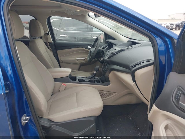 Продаж на аукціоні авто 2017 Ford Escape Se, vin: 1FMCU0G95HUC88958, номер лоту: 44766817