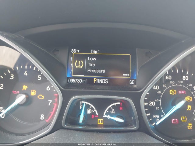 Продаж на аукціоні авто 2017 Ford Escape Se, vin: 1FMCU0G95HUC88958, номер лоту: 44766817