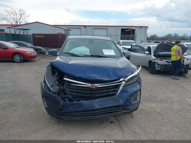 44766832 :رقم المزاد ، 3GNAXKEV0NL165239 vin ، 2022 Chevrolet Equinox Fwd Lt مزاد بيع