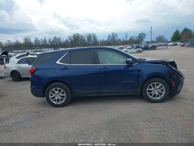 44766832 :رقم المزاد ، 3GNAXKEV0NL165239 vin ، 2022 Chevrolet Equinox Fwd Lt مزاد بيع