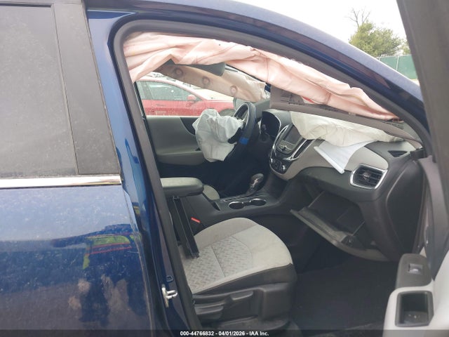 44766832 :رقم المزاد ، 3GNAXKEV0NL165239 vin ، 2022 Chevrolet Equinox Fwd Lt مزاد بيع