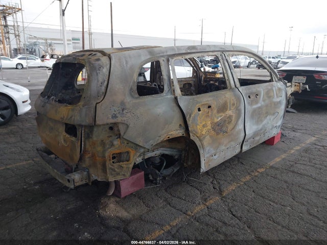 W1N4M4GB3LW030902 Mercedes-Benz GLB 250