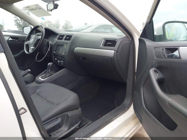 Продажа на аукционе авто 2011 Volkswagen Jetta 2.0l Tdi, vin: 3VWLL7AJ0BM036997, номер лота: 44766840