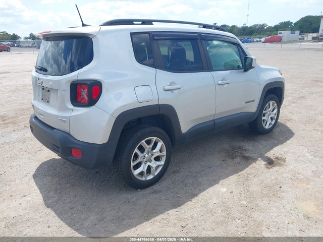 2018 JEEP RENEGADE ZACCJBBB2JPH50063 Photo 3