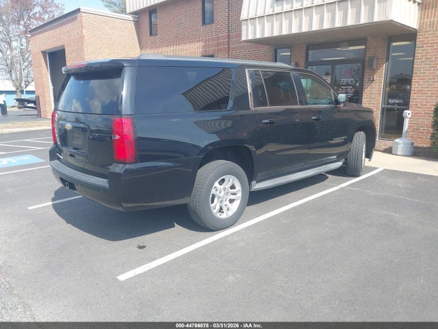 2018 CHEVROLET SUBURBAN 1GNSKGKC1JR274928 Photo 3