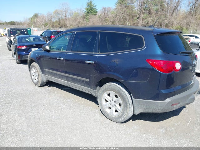 2012 CHEVROLET TRAVERSE 1GNKREED9CJ247336 Photo 2