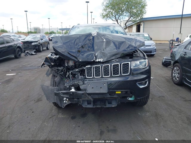 1C4RJEAG1LC141059 Jeep Grand Cherokee Laredo E 4x2