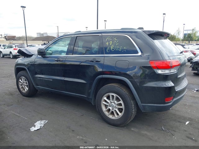 1C4RJEAG1LC141059 Jeep Grand Cherokee Laredo E 4x2
