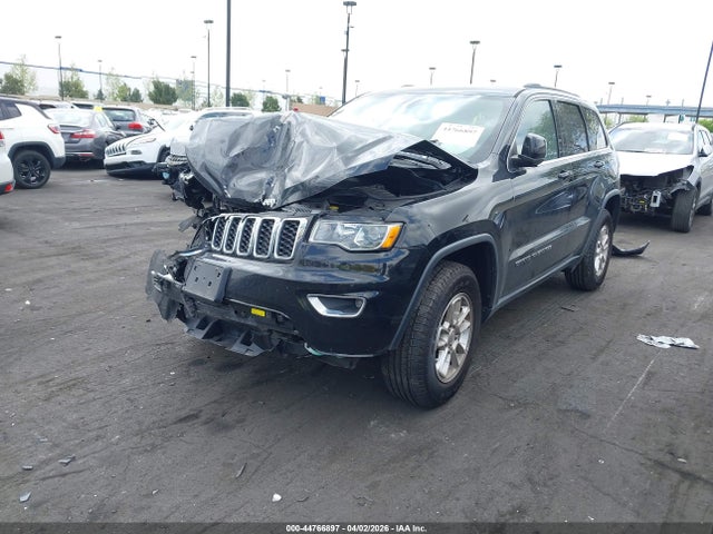 1C4RJEAG1LC141059 Jeep Grand Cherokee Laredo E 4x2