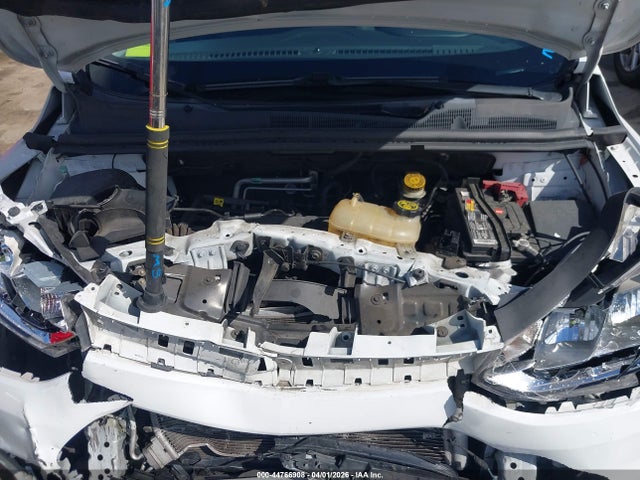 Chevrolet TRAX LS 2019 3GNCJKSB9KL118579 Image 10