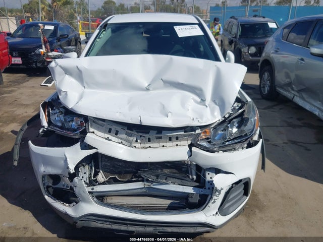 Chevrolet TRAX LS 2019 3GNCJKSB9KL118579 Image 12