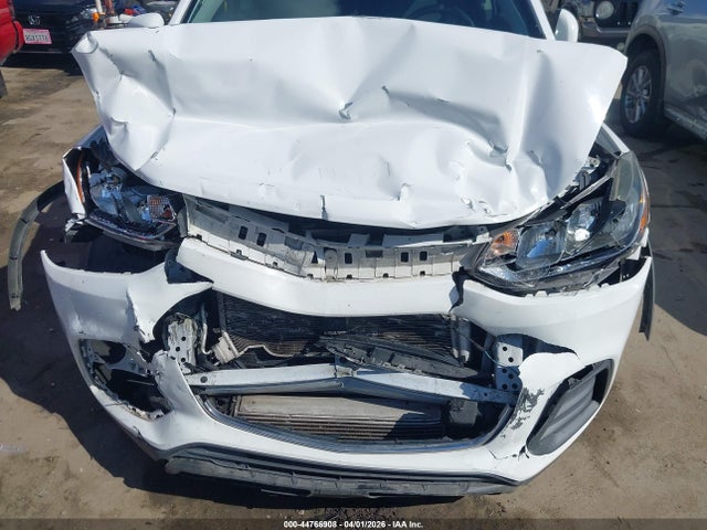 Chevrolet TRAX LS 2019 3GNCJKSB9KL118579 Image 6