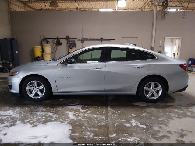 1G1ZC5ST9LF133207 Chevrolet Malibu Fwd 1fl