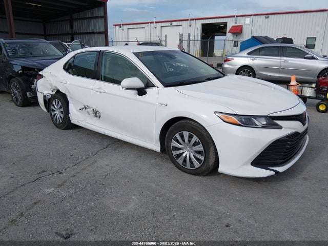 Продаж на аукціоні авто 2020 Toyota Camry Le Hybrid, vin: 4T1L31AK1LU523398, номер лоту: 44766960