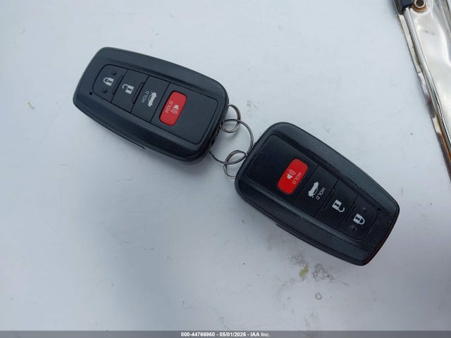 Продаж на аукціоні авто 2020 Toyota Camry Le Hybrid, vin: 4T1L31AK1LU523398, номер лоту: 44766960