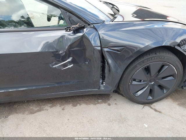 2025 Tesla Model 3 Long Range Rear-wheel Drive/standard Rear-wheel Drive მანქანა იყიდება აუქციონზე, vin: 5YJ3E1EA3SF043385, აუქციონის ნომერი: 44766980