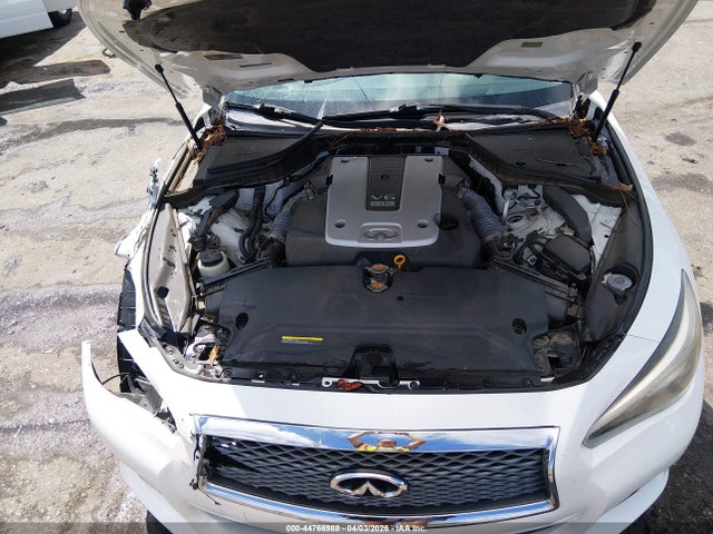 2014 Infiniti Q50 Premium მანქანა იყიდება აუქციონზე, vin: JN1BV7APXEM674027, აუქციონის ნომერი: 44766988