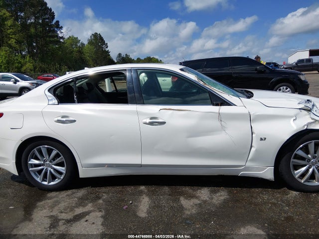 2014 Infiniti Q50 Premium მანქანა იყიდება აუქციონზე, vin: JN1BV7APXEM674027, აუქციონის ნომერი: 44766988