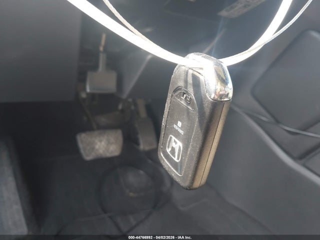 44766992 :رقم المزاد ، 2HKRW1H94HH518903 vin ، 2017 Honda Cr-v Touring مزاد بيع