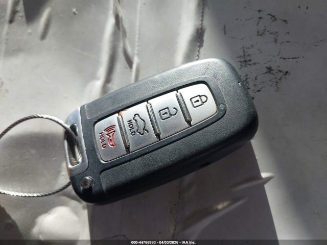 Hyundai Sonata Hybrid Limited 2014 KMHEC4A40EA113059 Image 11