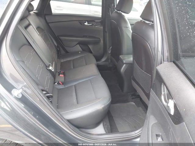 3KPF54AD2NE432642 KIA Forte Gt-line