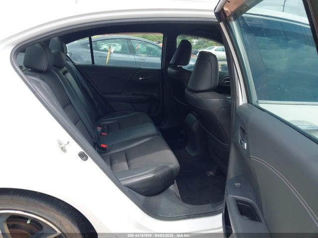 1HGCR2E52HA263052 Honda Accord Sport