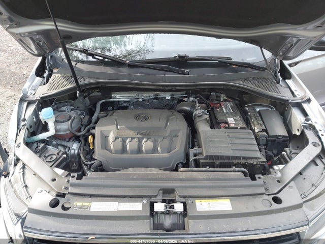 2022 Volkswagen Tiguan 2.0t Se R-line Black მანქანა იყიდება აუქციონზე, vin: 3VV8B7AX6NM011835, აუქციონის ნომერი: 44767099