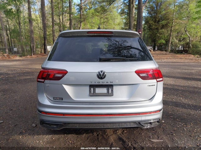 2022 Volkswagen Tiguan 2.0t Se R-line Black მანქანა იყიდება აუქციონზე, vin: 3VV8B7AX6NM011835, აუქციონის ნომერი: 44767099