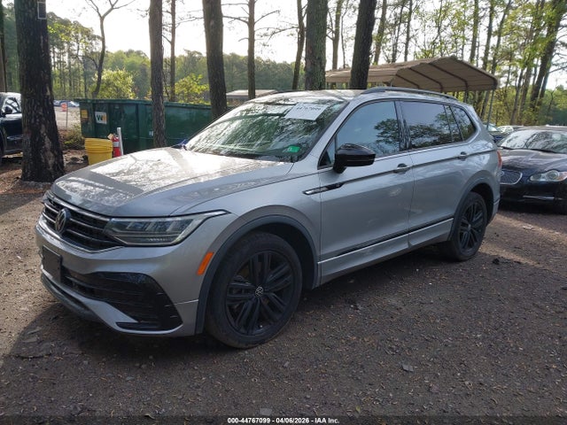 2022 Volkswagen Tiguan 2.0t Se R-line Black მანქანა იყიდება აუქციონზე, vin: 3VV8B7AX6NM011835, აუქციონის ნომერი: 44767099