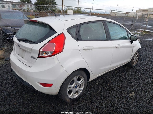 Ford FIESTA SE 2016 3FADP4EJ8GM160050 Image 4